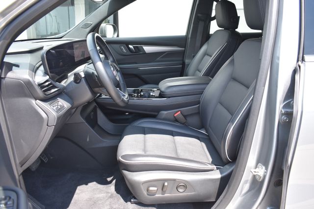 Used 2025 Buick Enclave SUV