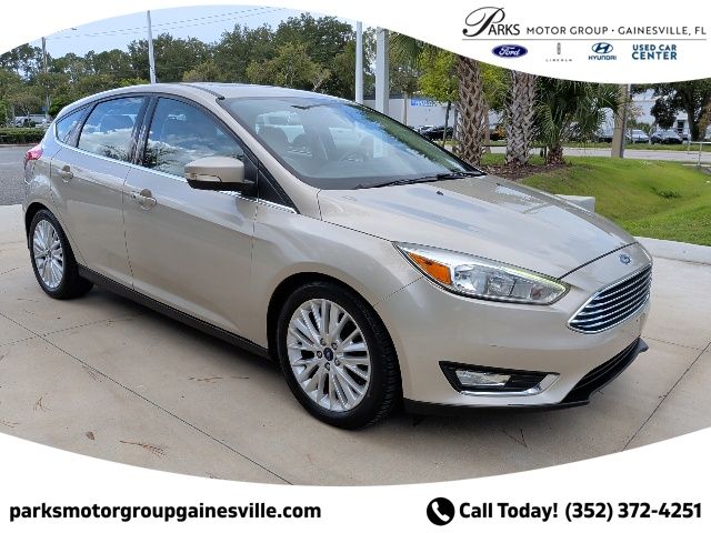 2017 Ford Focus Titanium Hatchback    