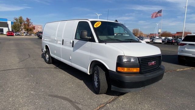 2022 GMC Savana 2500 Work Van 2