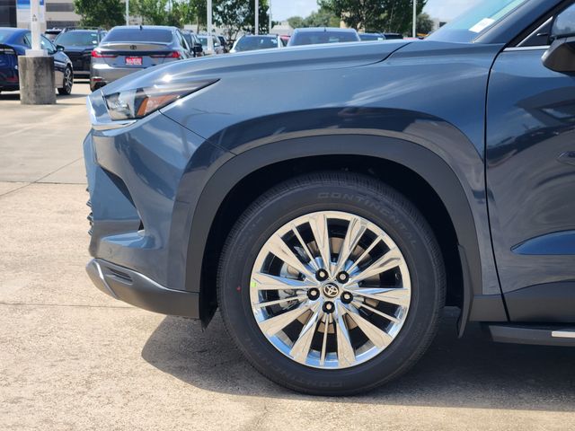 2026 Toyota Grand Highlander Platinum White at Cook Ford