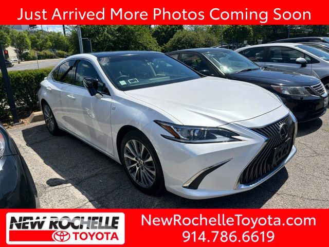 White Pearl 2021 Lexus ES 350 FWD Sedan Front-Wheel Drive 8-Speed Automatic
