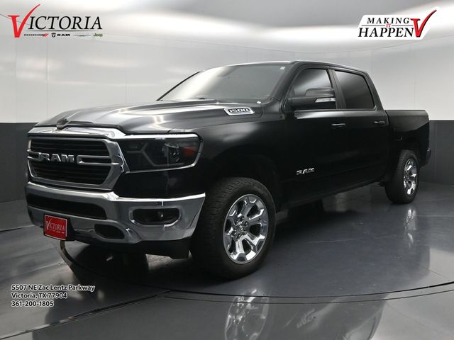 Diamond Black Crystal Pearlcoat 2021 RAM 1500 Pickup Truck 4X2 8-Speed Automatic