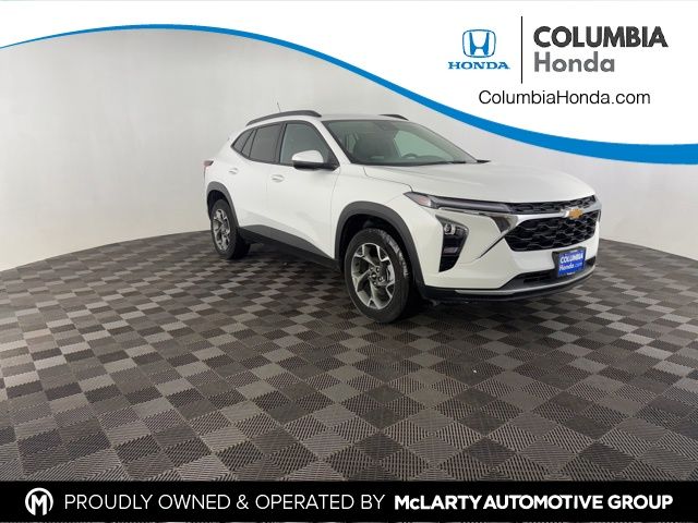 2025 Chevrolet Trax LT FWD