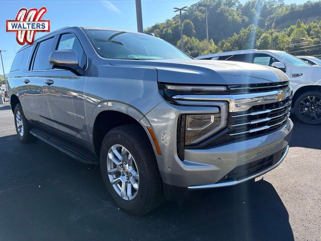 Sterling Gray Metallic 2026 Chevrolet Suburban SUV / Crossover Four-Wheel Drive