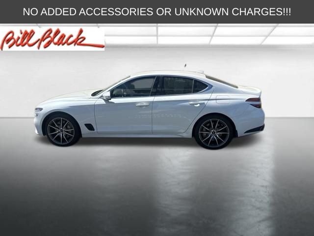 Uyuni White 2025 Genesis G70 2.5T Standard RWD Sedan Rear-Wheel Drive 8-Speed Automatic