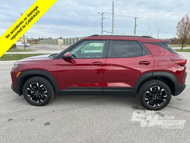 2022 Chevrolet TrailBlazer LT 2