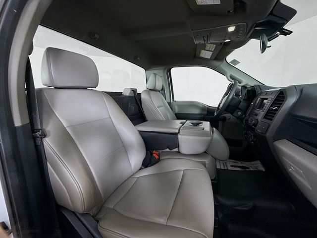 2022 Ford F-350SD XL photo