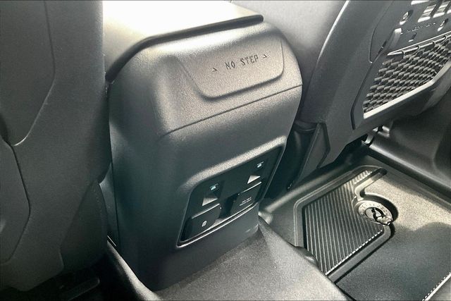 2023 Ford Bronco Black Diamond - 9
