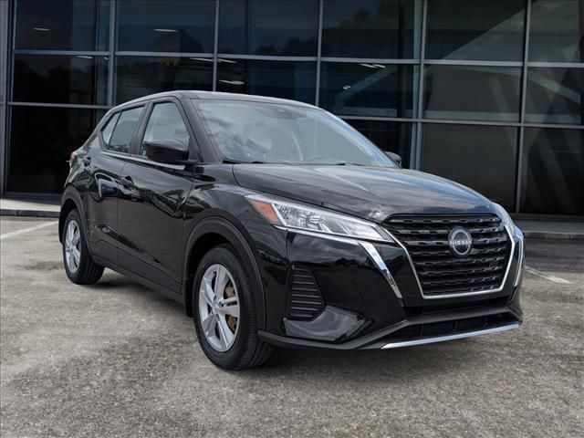 Super Black 2022 Nissan Kicks S FWD SUV / Crossover Front-Wheel Drive Continuously Variable Transmission