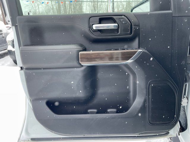 2021 Chevrolet Silverado 2500HD LT - Summit White exterior view 9