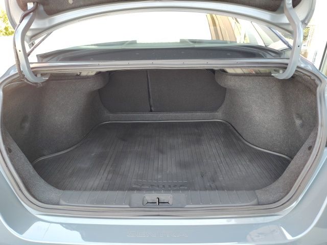 Used 2025 Gray Nissan SR image 28