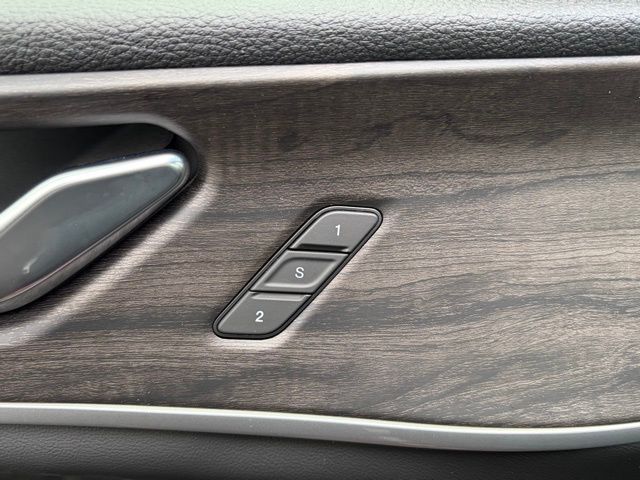 new 2025 Jeep Grand Cherokee L car, priced at $47,625