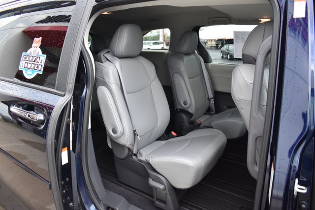 Used 2024 Toyota Sienna Van