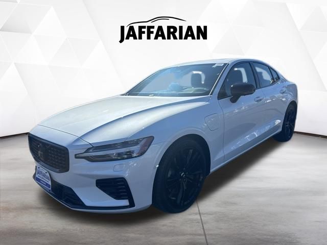 Crystal White 2023 Volvo S60 Recharge T8 Plus Black Edition eAWD Sedan All-Wheel Drive Automatic