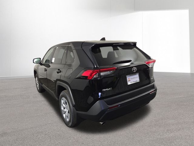 2025 Toyota RAV4 LE photo