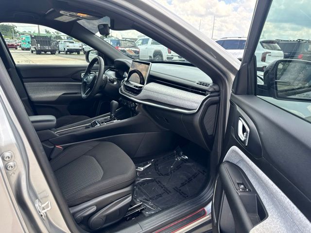 2024 Jeep Compass Sport:46906A