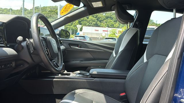 Used 2025 Toyota Camry Sedan