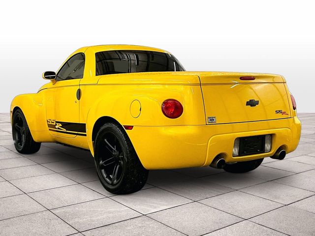 2003 Chevrolet SSR LS - 11
