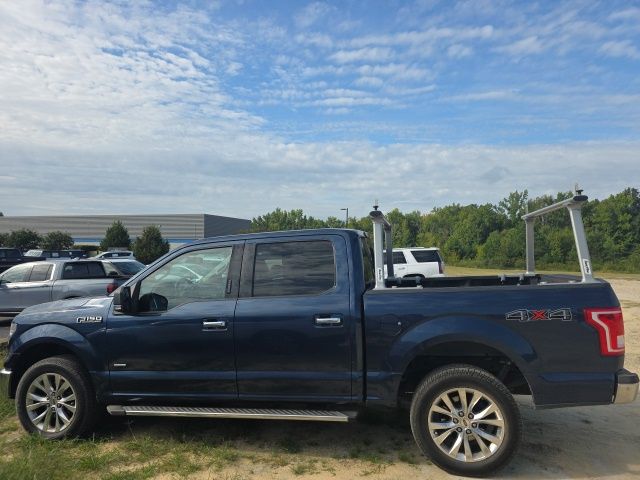 Used 2015 Blue Jeans Metallic Ford XLT image 9