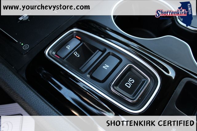 Used 2025 Honda Pilot SUV