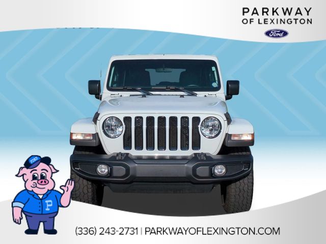 Used 2021 White Jeep Unlimited Sahara Altitude image 8