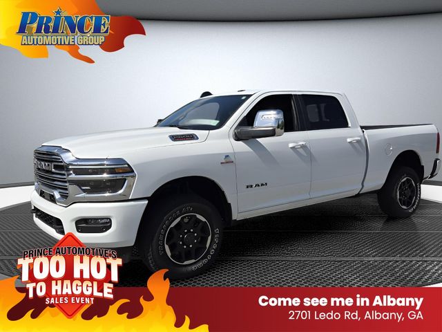 Bright White Clearcoat 2026 RAM 2500 Pickup Truck Four-Wheel Drive 8-Speed Automatic