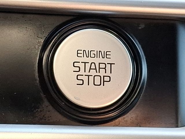 used 2022 Kia K5 car, priced at $21,110