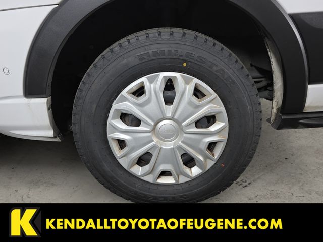Used 2023 White Ford XLT image 9