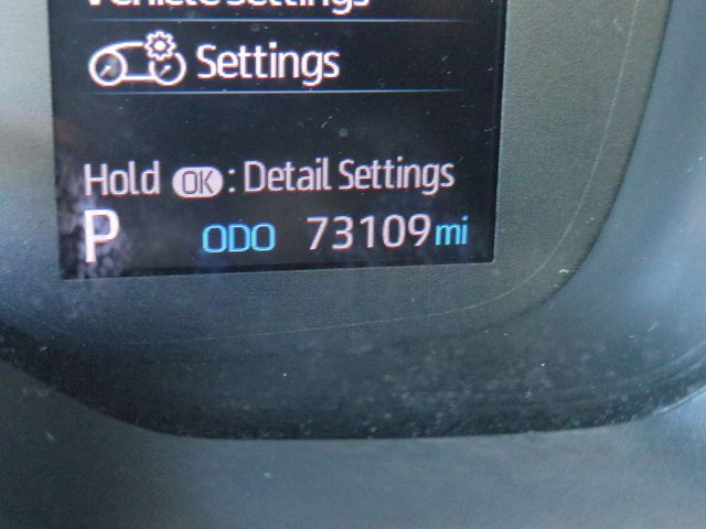 Used 2021 White Toyota SE image 19