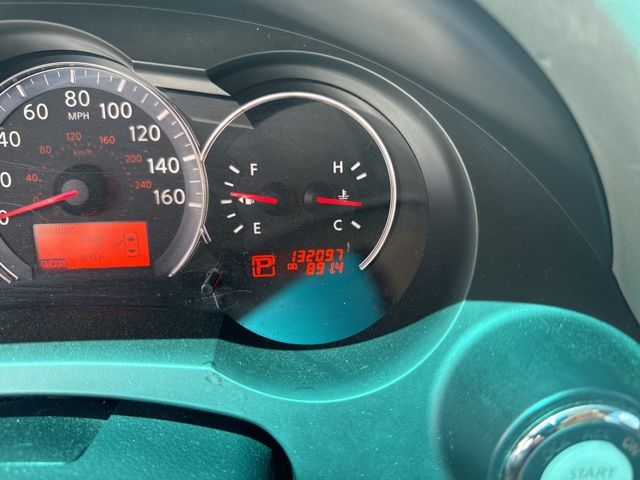 2011 Brilliant Silver Metallic Nissan Altima 2.5 FWD Sedan