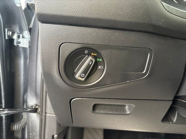 Used 2018 Volkswagen Tiguan SUV