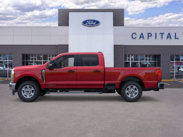 New 2026 Red Ford XLT image 3