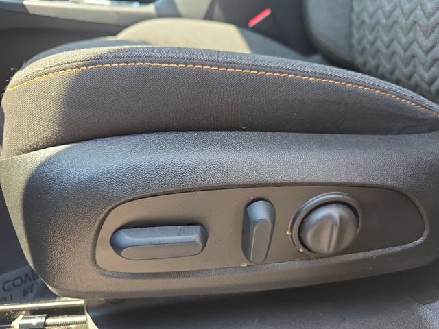 Used 2024 Sterling Gray Metallic Chevrolet LT image 29