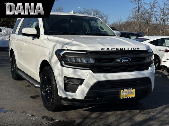 2022 Ford Expedition XLT 4WD