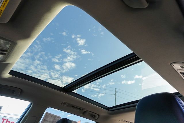 used 2018 Toyota Highlander Hybrid car, priced at $18,399