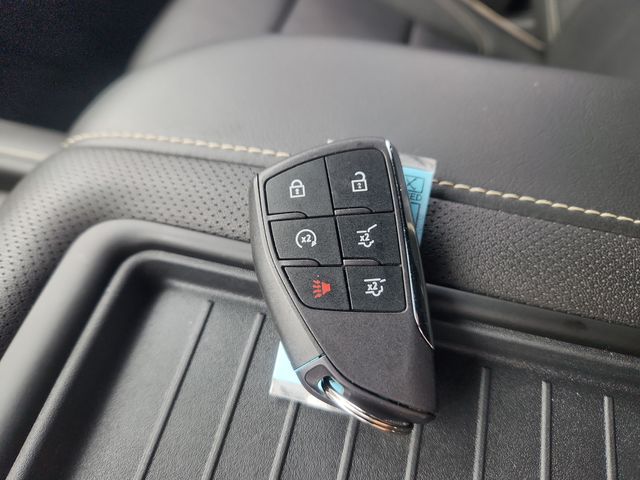 Used 2024 GMC Yukon For Sale in Grove City, OH