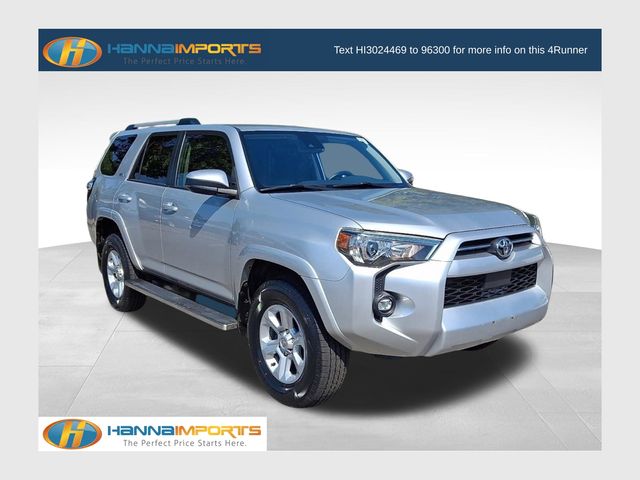 Classic Silver Metallic 2022 Toyota 4Runner SUV / Crossover Four-Wheel Drive 5-Speed Automatic