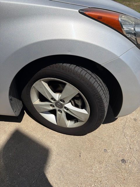 2013 Hyundai Elantra GLS Silver at Emmons Autoplex