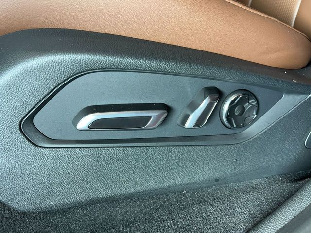 2024 Acura MDX Technology - Majestic Black Pearl exterior view 16