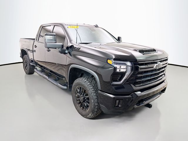 2024 Chevrolet Silverado 3500HD LTZ Crew Cab 4WD