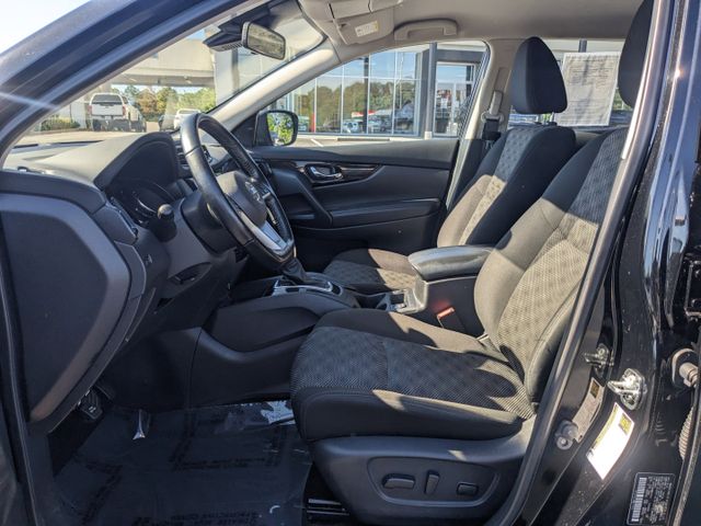 2021 Nissan Rogue Sport SV photo