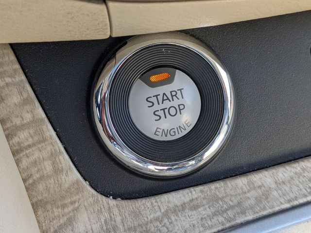 2023 Nissan Murano SL photo