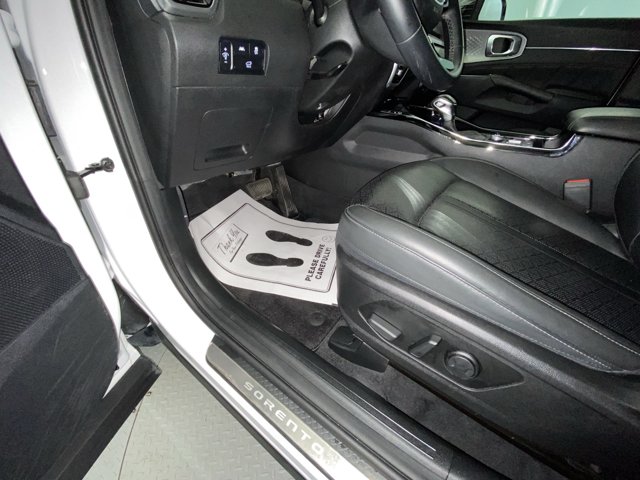 Used 2023 White Kia SX image 12