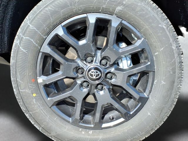 2026 Toyota Tundra Platinum - Photo 8