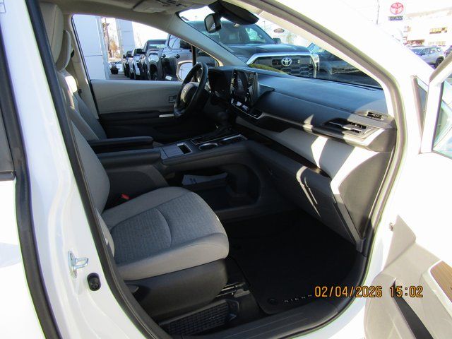used 2024 Toyota Sienna car, priced at $40,999