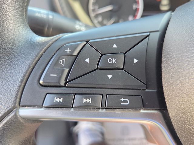 Used 2024  Nissan SV image 23