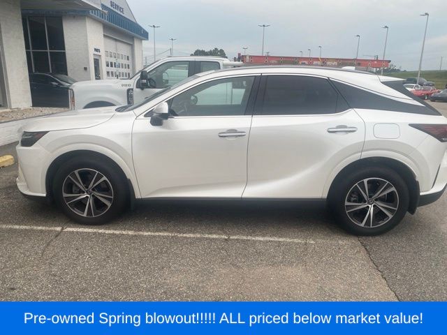 Used 2023 White Lexus 350 Premium image 3