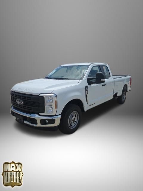 Used 2025 Ford F-350SD Truck