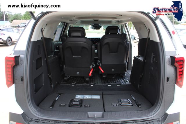 New 2026 Kia Carnival MPV Van