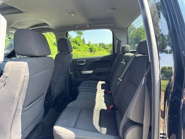 Used 2018 Black Chevrolet LT image 13